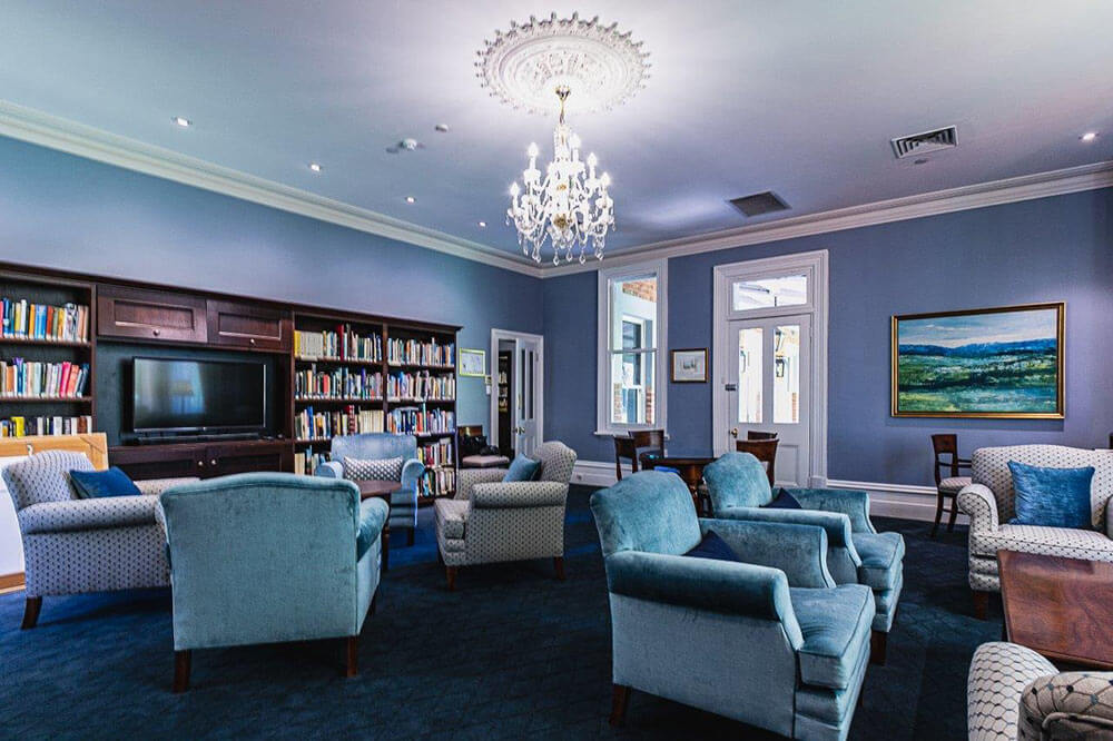 blue luxurious lounge